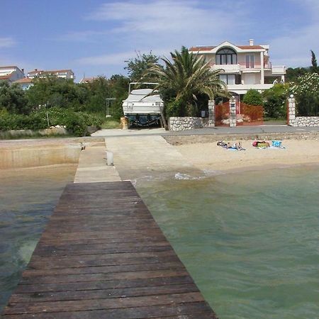 Hotel Julija Crnic Barbat na Rabu Exterior foto